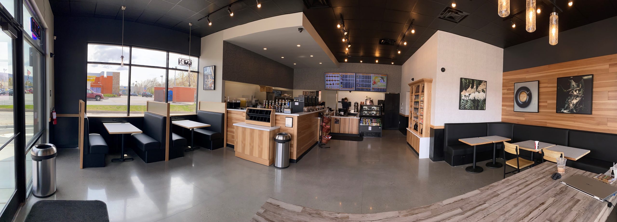 Interior photo of Bountiful on 500 West Beans and Brews